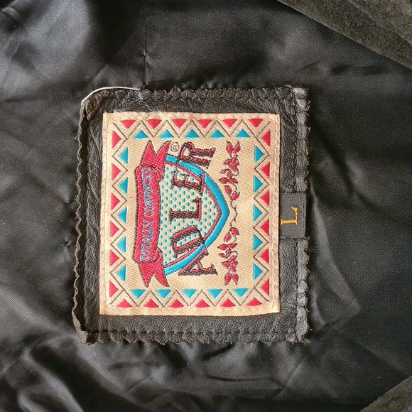 ADLER Women's Leather Patchwork Jacket - Picture 3 of 7